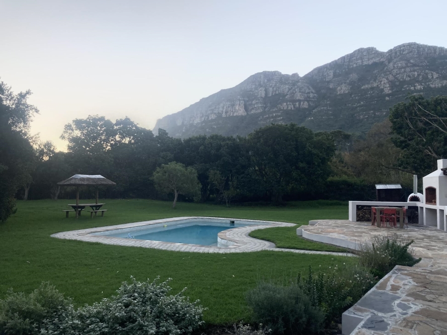 To Let 4 Bedroom Property for Rent in Blue Valley Western Cape